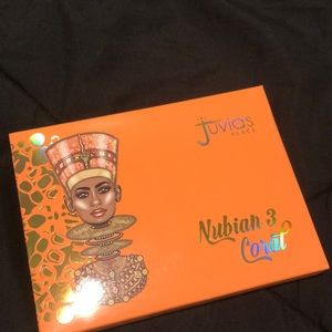 Nubian 3 coral eyeshadow palette by Juvia’s Place